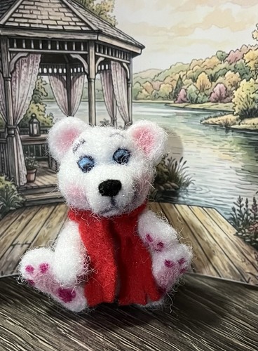 Needle felted white - needle, teddy